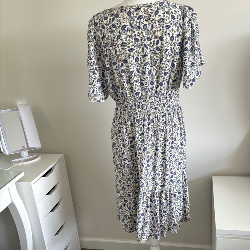Knox Rose Cream and Blue Patterned Mini Dress - Picture 3 of 3